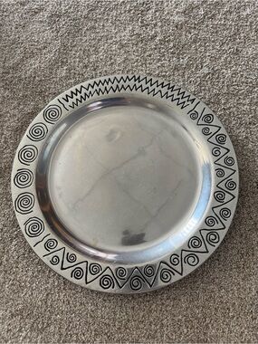Vintage Wilton, Armetale chip and dip serving tray with Reggae pattern.